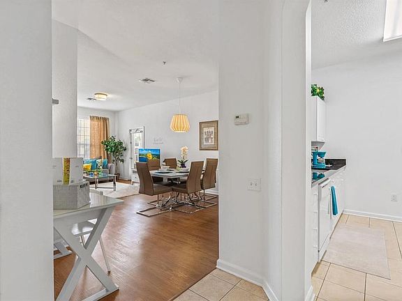 5th image of 2310 Silver Palm Dr APT 201