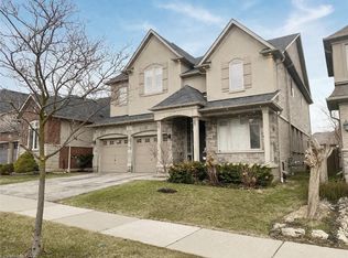 803 Robert Ferrie Dr, Kitchener, ON