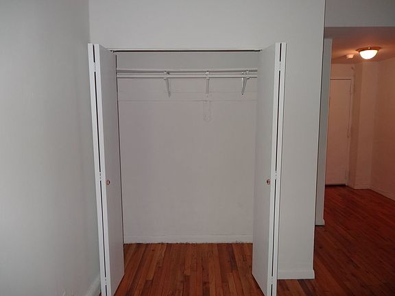 3rd image of 156 Bleecker St #7FW
