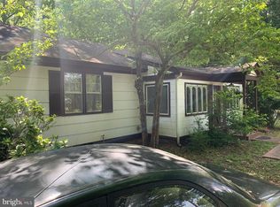 35487 Davis Wharf Rd, Belle Haven, VA 23306