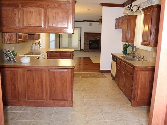 4th image of 12228 High Meadow Ct