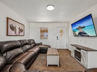 8104 Bronco Ln, Lago Vista, TX 78645