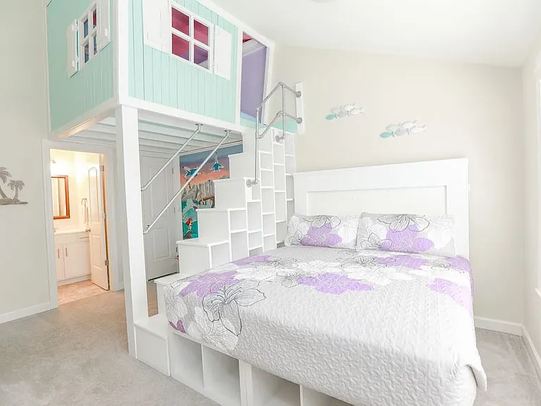 Room with a King bed and unique private hideaway