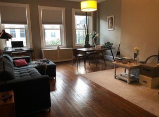 1229 N Calvert St APT 2, Baltimore, MD 21202