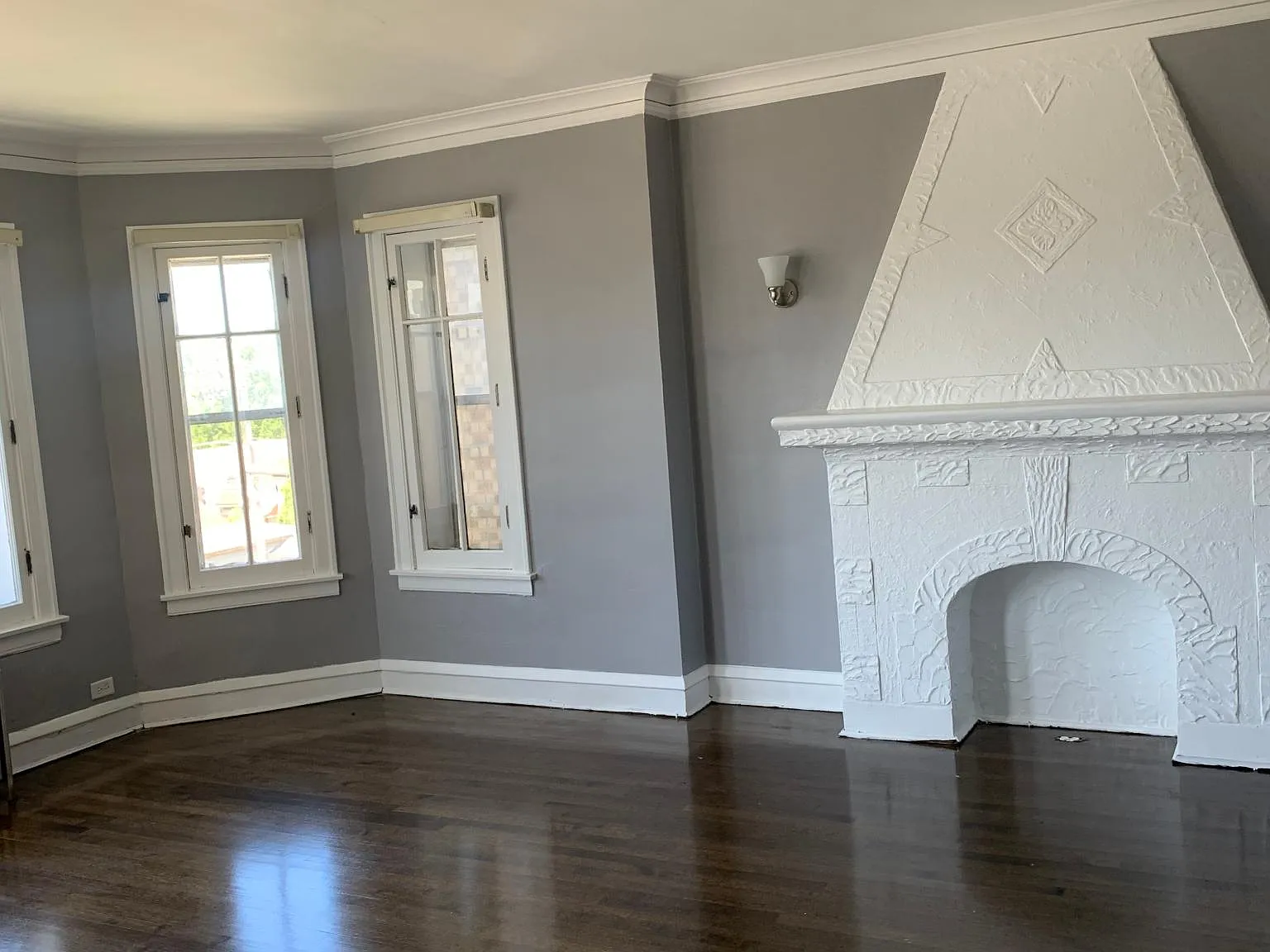 2 bed, 1353 sqft, $1,686 — Photo 2