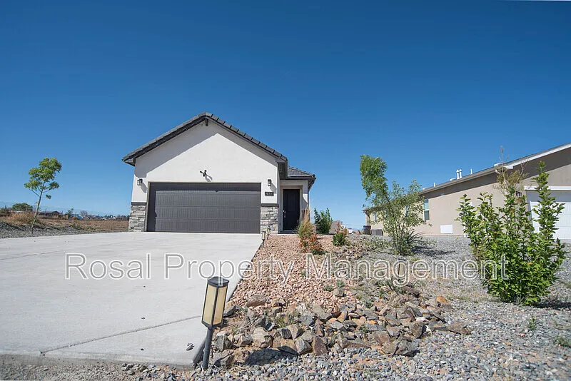 2 bed, 2.0 bath, 996 sqft, $1,900 — Photo 4
