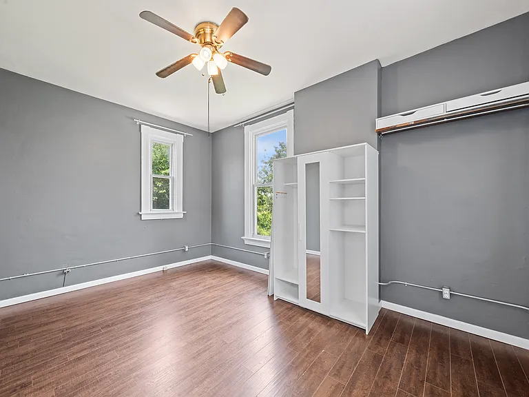 14 Kessler Pl #2 — Photo 31