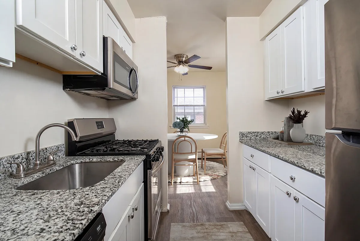 Kitchen - Goshen Manor