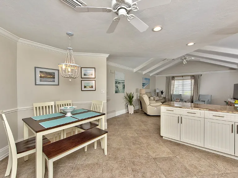 1614 Forest Lakes Blvd — Photo 5