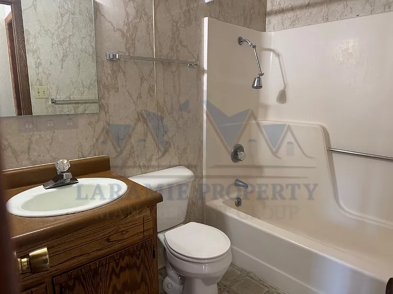 1711 Fetterman Dr #2 — Photo 11