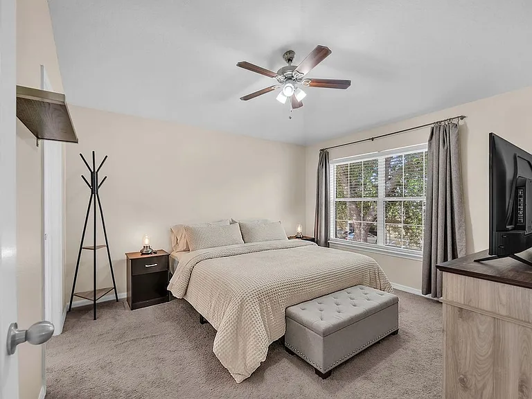 7001 Interbay Blvd — Photo 19
