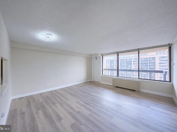 3701 S George Mason Dr Unit 2318N, Falls Church, VA 22041