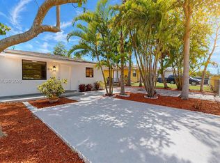 578 SW 2nd St, Florida City, FL 33034
