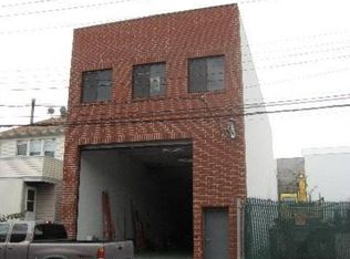2824 120th St, Flushing, NY 11354