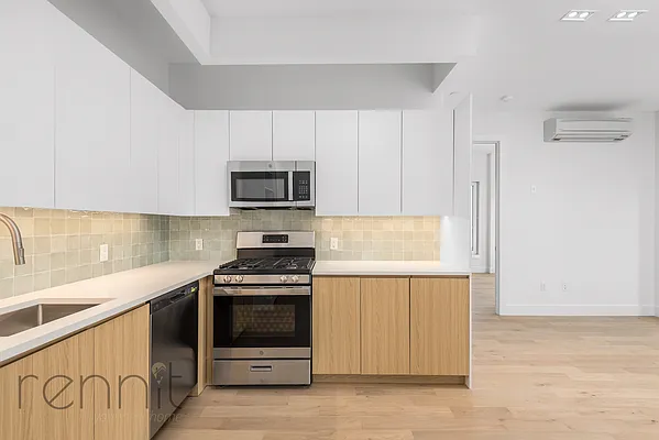 Rented by Rennit Inc. | media 43