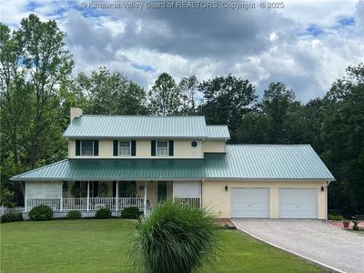 226 Washington Dr, Kenna, WV, 25248