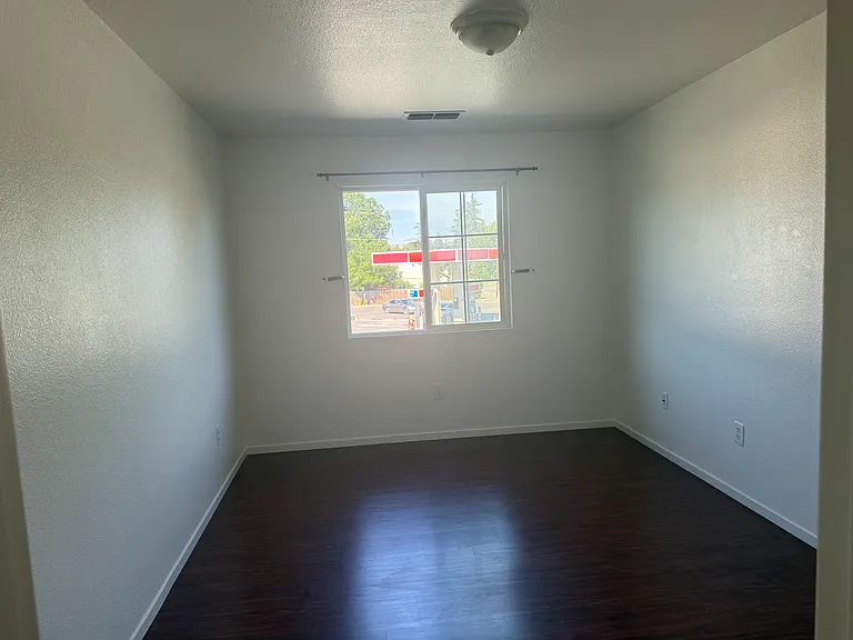 501B San Benito Ave #B — Photo 11