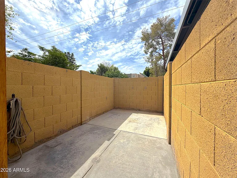8331 E Valley Vista Dr — Photo 10