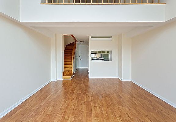 5th image of 22 W 15th St #5B