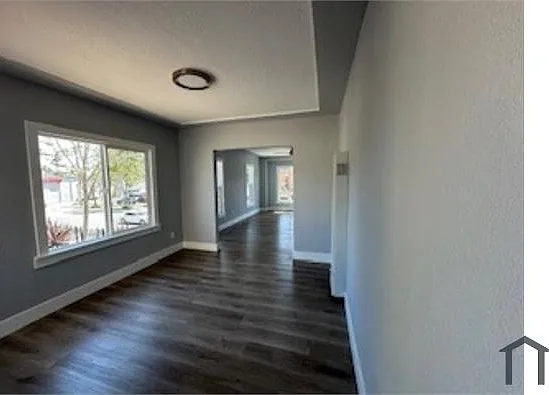 3 bed, 1258 sqft, $3,600 — Photo 3