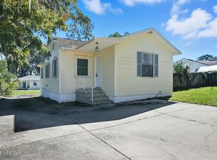 1546 River Hills Cir W, Jacksonville, FL 32211