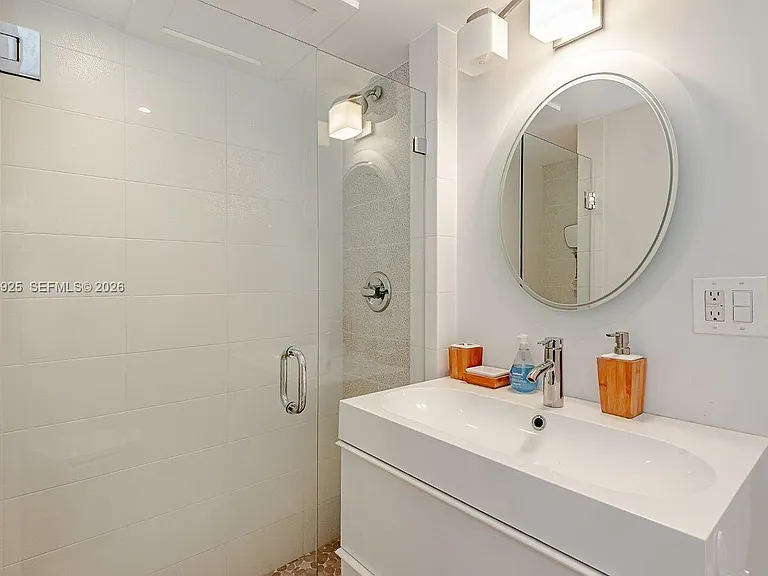 2301 Collins Ave #1416 — Photo 24