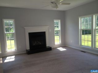 106 Mountainside Dr, Stanardsville, VA 22973