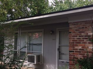 968 W Sycamore St, Fayetteville, AR 72703