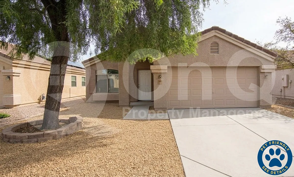 4 bed, 2.0 bath, 1570 sqft, $1,875 — Photo 1