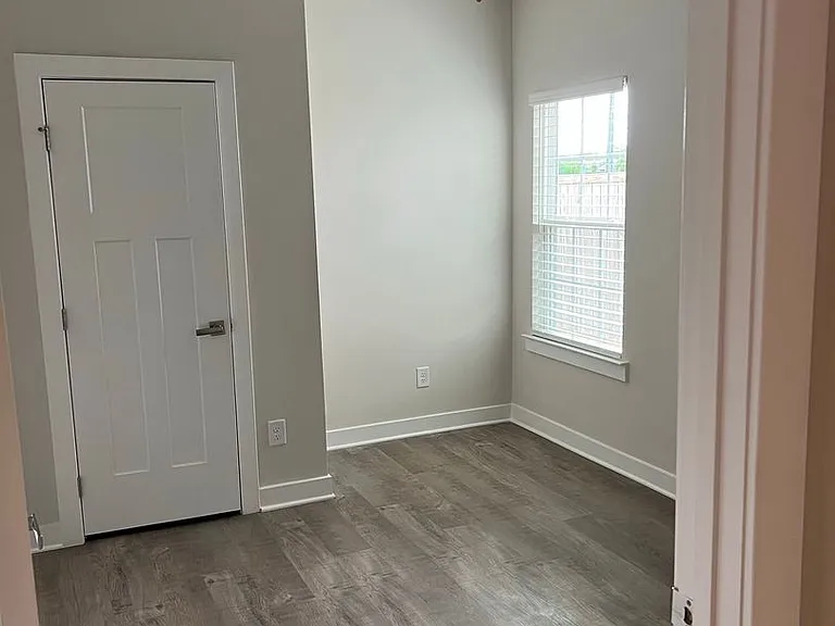 125 Country Oaks Ln — Photo 9