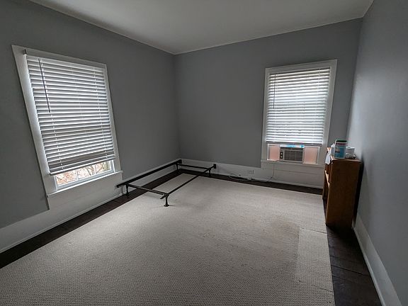 2nd image of 306 Cunningham St #1