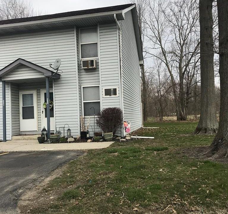 1st image of 311 Forest Ln #311