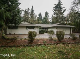 6055 SW Carman Dr, Lake Oswego, OR