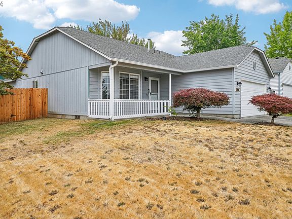 4th image of 15913 NE 43rd Way