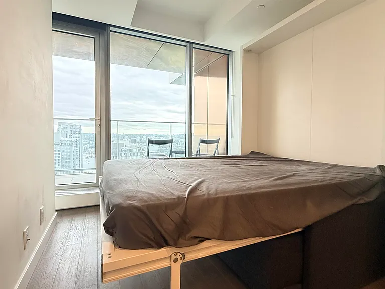 1480 Howe St #3908 — Photo 8