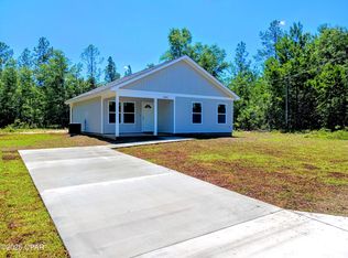 4062 Covington Pl, Chipley, FL 32428
