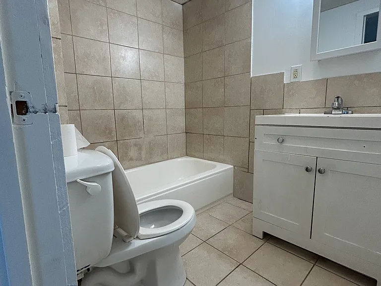92 Gates St #2 — Photo 18