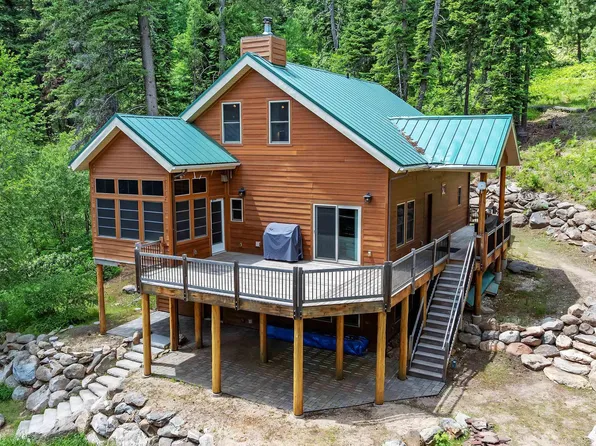 1649 Bear Trl, Donnelly, ID 83615