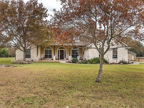 3rd image of 131 Ficus Ct