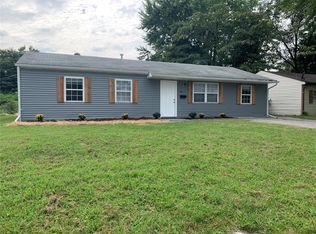 43 E Adams Dr, Cahokia, IL