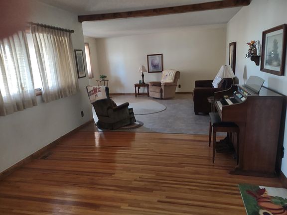 2nd image of 408 West St