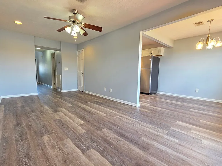 153 Twin Lakes Dr — Photo 8