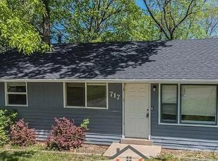 717 Ruggles Rd, Saint Louis, MO 63135