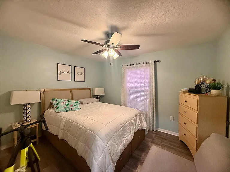 1103 Alta Vista Dr — Photo 19