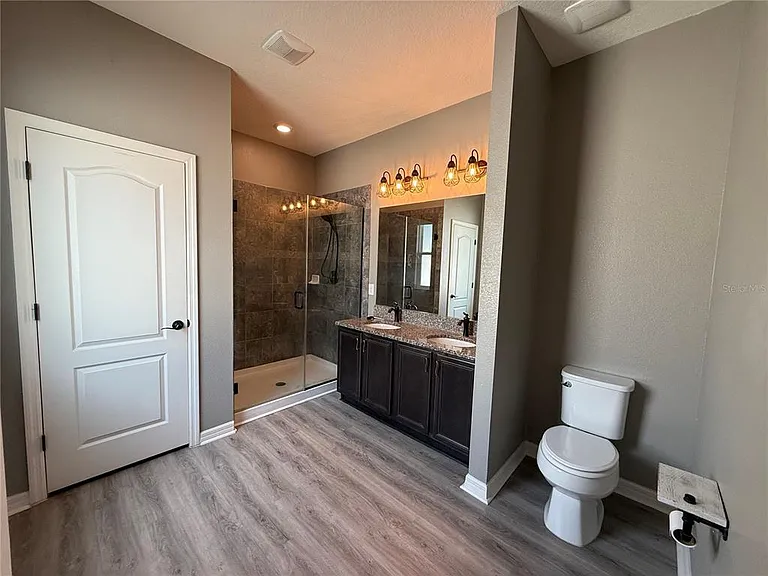 10638 Laguna Plains Dr — Photo 26
