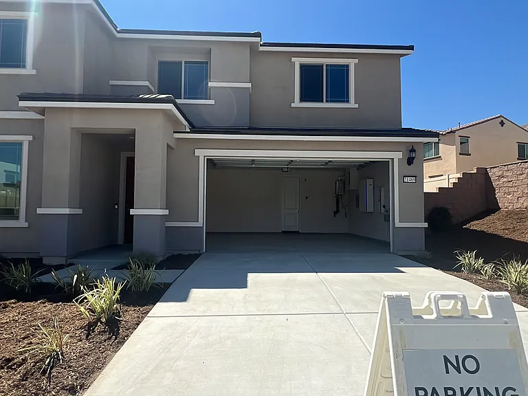 21469 Thomas Ct — Photo 48