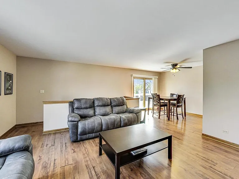 2736 Wayfaring Ln #D — Photo 7
