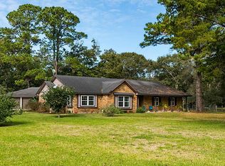 9010 County Road 200, Alvin, TX 77511