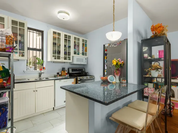 502 West 141st Street 1A image 2 of 7