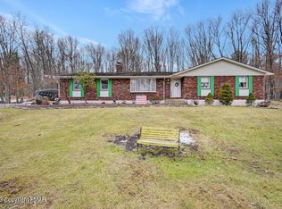 181 Jennifer Ln, Effort, PA 18330